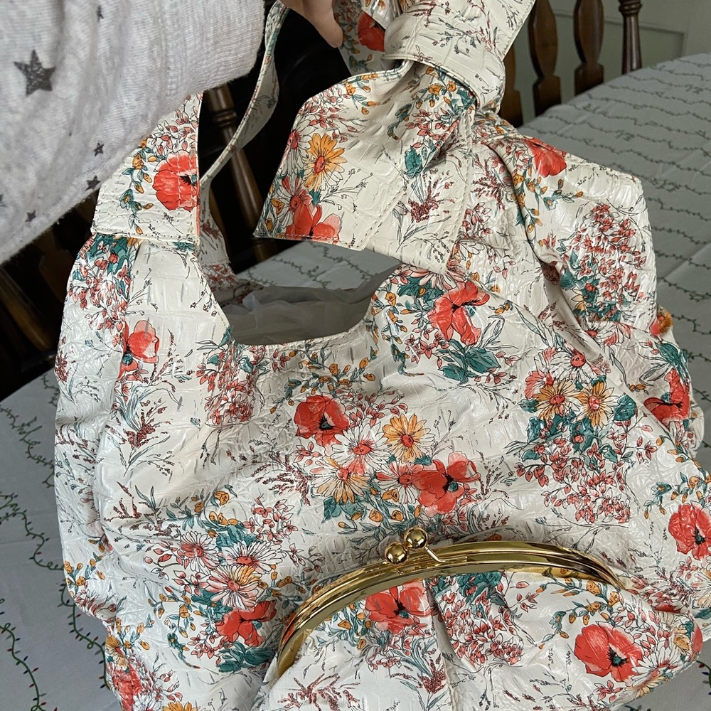 Leather flower bag